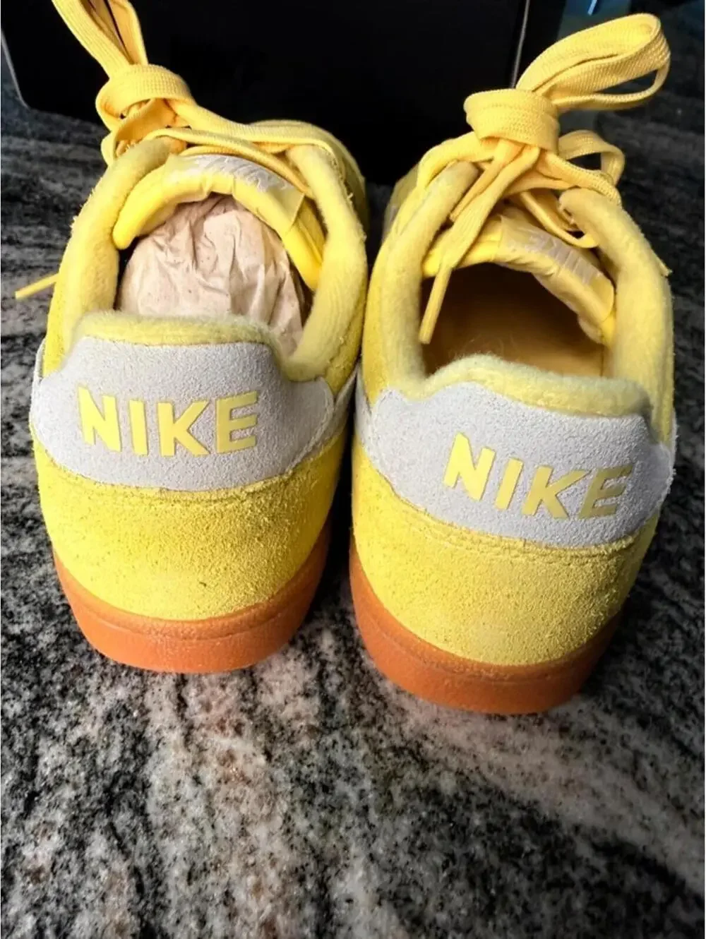 Nike Field General Sneakers Yellow Gum Sole Women’s Size 7.5 NWT Rare Colorway - Picture 3 of 6